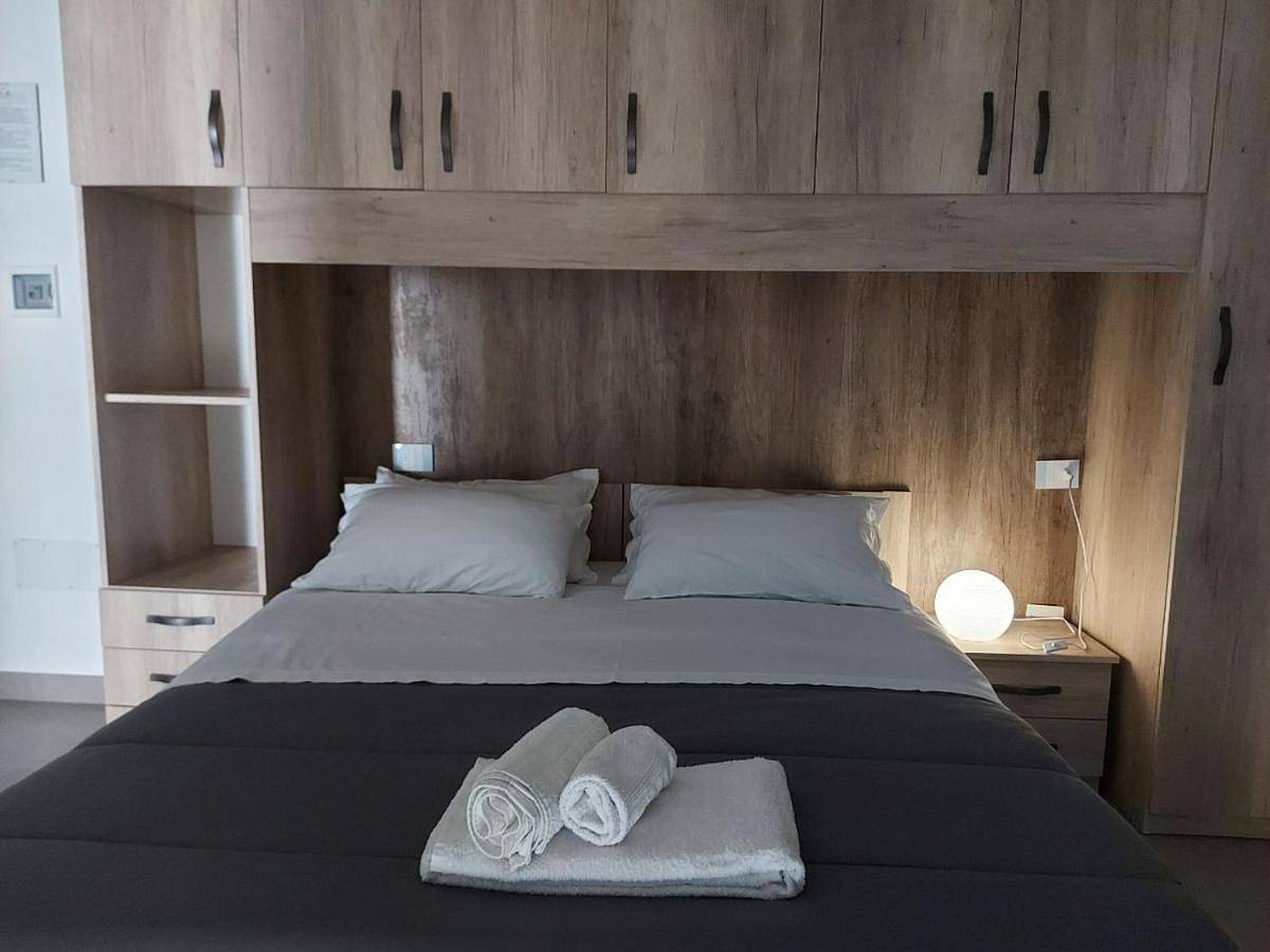 Large Double or Twin Room in Martano, Provincia di Lecce