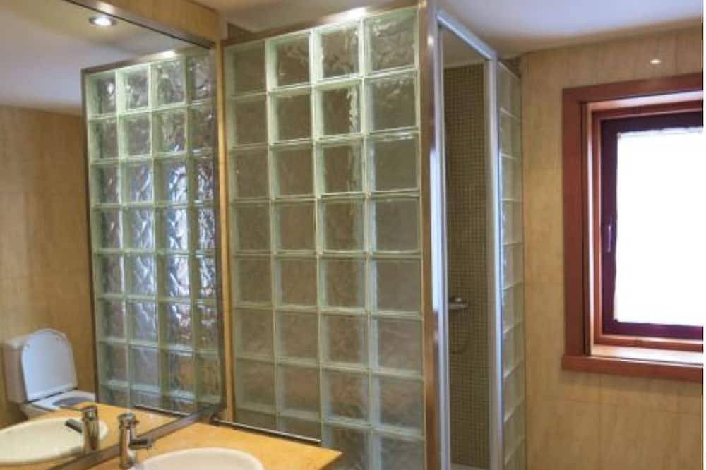 Casa dos Tinocos in Ferreiros, Prozelo e Besteiros, Braga District