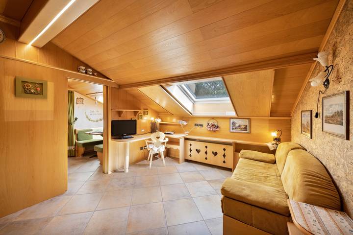 Gîte pour 2 personnes, avec sauna ainsi que jacuzzi et jardin à Moena - 2