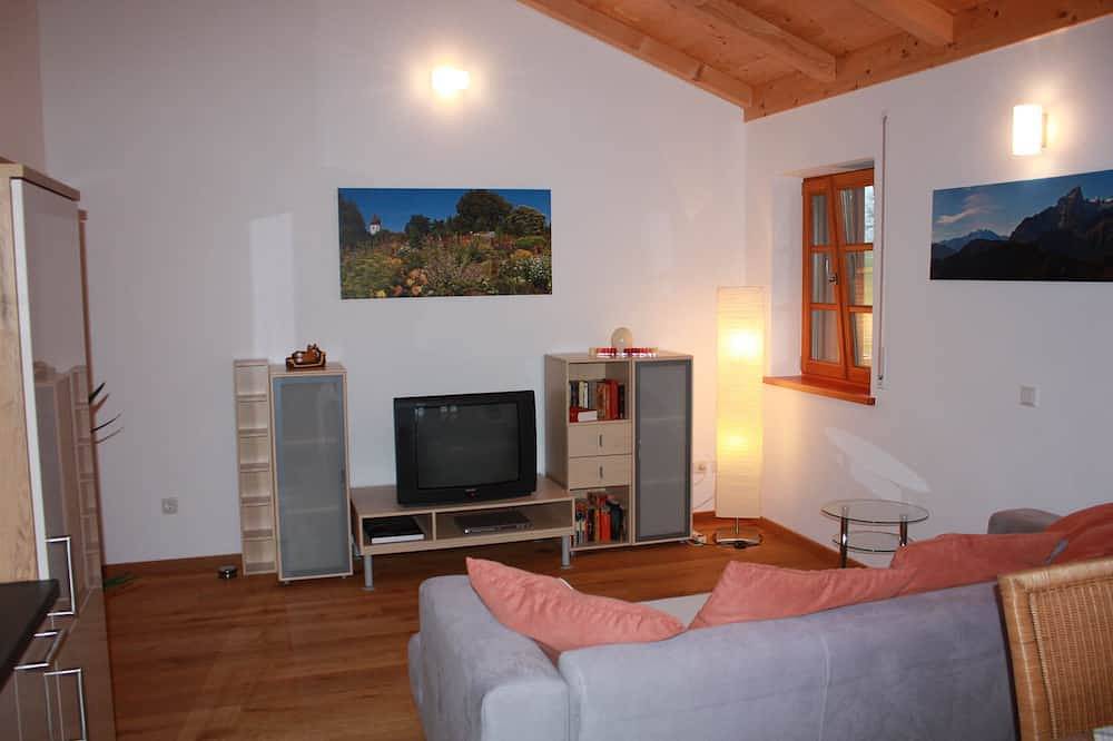 Ganze Wohnung, Gemütliche Ferienwohnung 65qm Waging am See / Chiemgau mit W-Lan in Waging am See, Rupertiwinkel