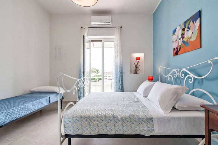 Entire apartment, Casa Fiorita Patio & Parking - Lecce Selection in Lecce, Lecce Province