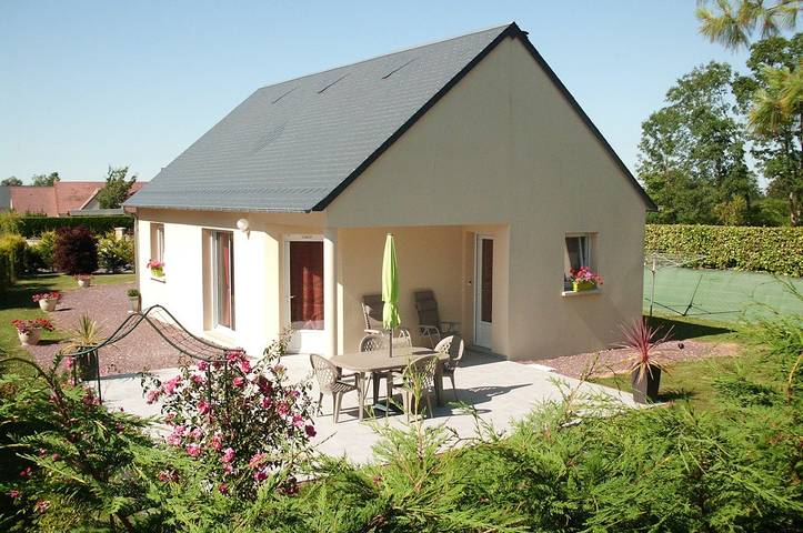 Gîte pour 4 personnes, avec jardin et terrasse à Grosville