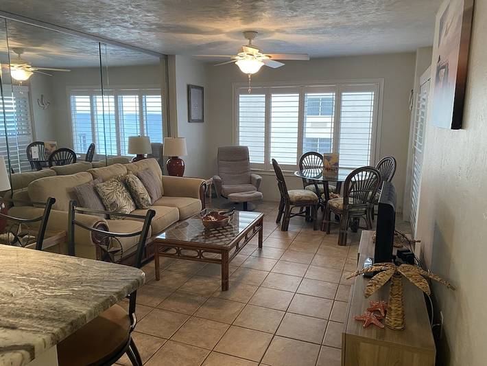 Vacation rental for 6 people, with pool and balcony as well as sauna in Daytona Beach Shores