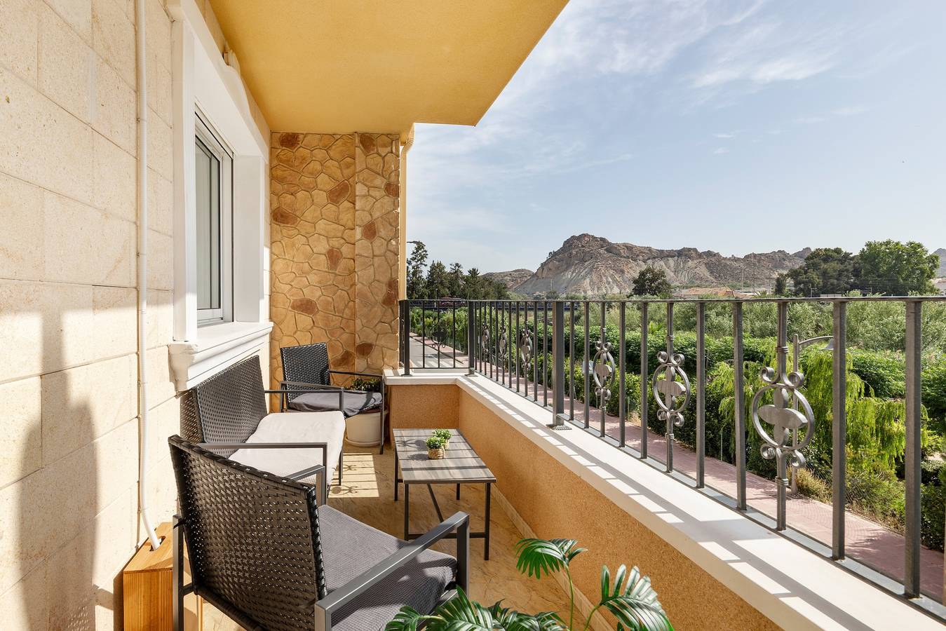 Ganze Wohnung, Ferienwohnung 'Mirador Del Seg' mit Bergblick, Wi-Fi und Klimaanlage in Archena, Murcia Binnenland