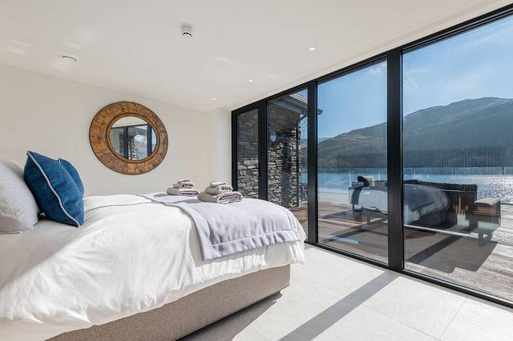Lakefield Boathouse : Herdwick Cottages in Lake District