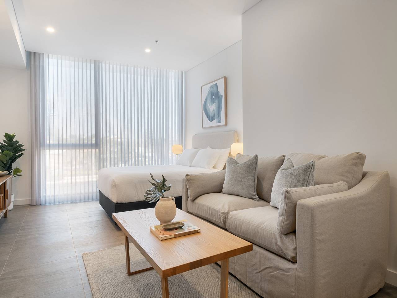 Entire apartment, Modern Studio with Rooftop and Bbq Access in North Fremantle, Perth