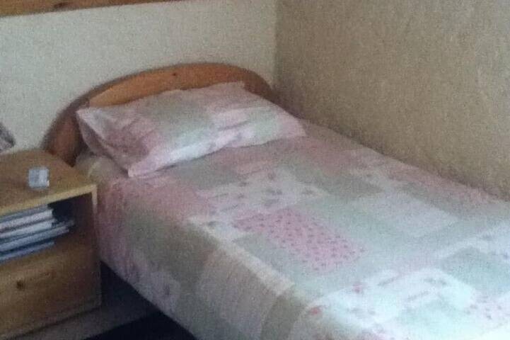 Gîte pour 8 personnes, avec terrasse et jardin à Roubion - 3