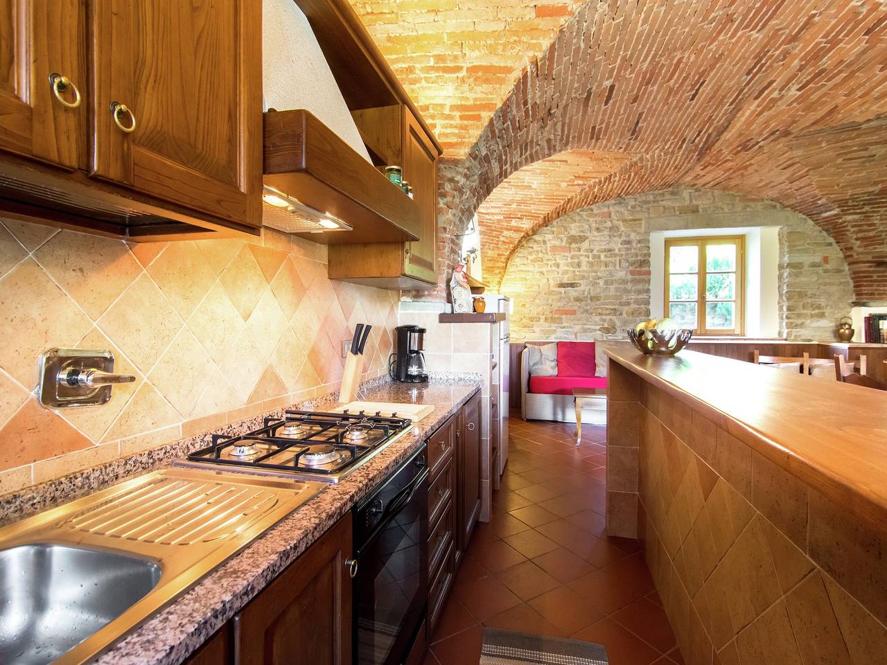 Ruime boerderij met zwembad in Arezzo, Provincie Arezzo