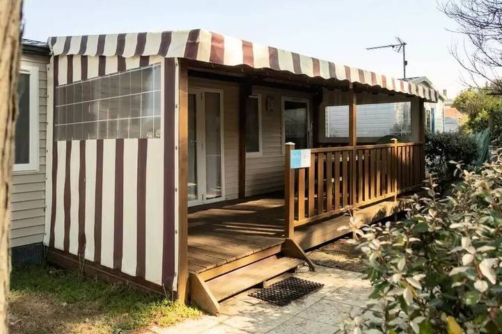 Camping pour 6 personnes à Saint-Michel-Chef-Chef