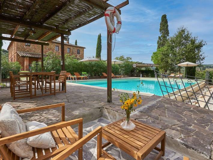 Ferienwohnung für 6 Personen, mit Garten und Pool
