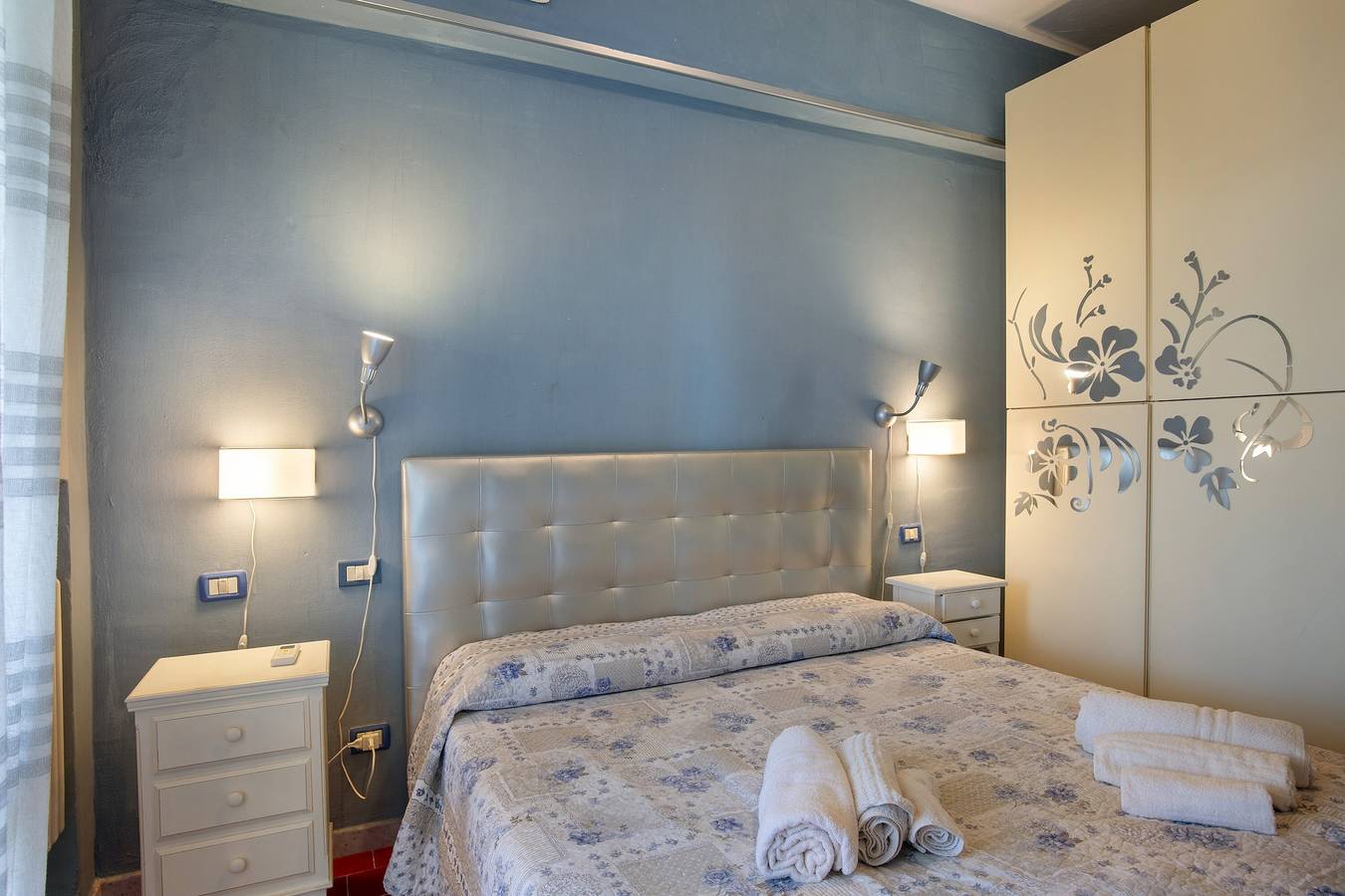 Ganze Wohnung, Ferienwohnung 'Best Relax Home Marina Di Carrara' mit Balkon, Wi-Fi und Klimaanlage in Marina di Carrara, Carrara