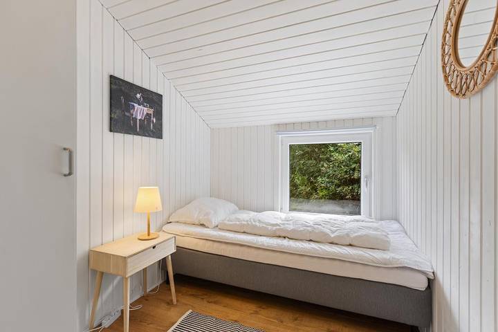 Wunderschönes Ferienhaus mit Sauna und geschlossener Terrasse in Skodbjerge, Haurvig