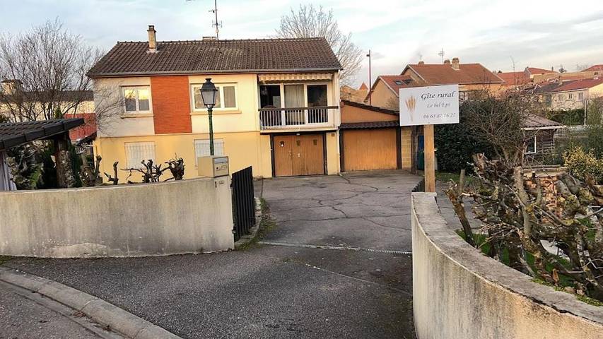 Gîte pour 6 personnes, avec jardin et balcon, animaux acceptés dans Vany