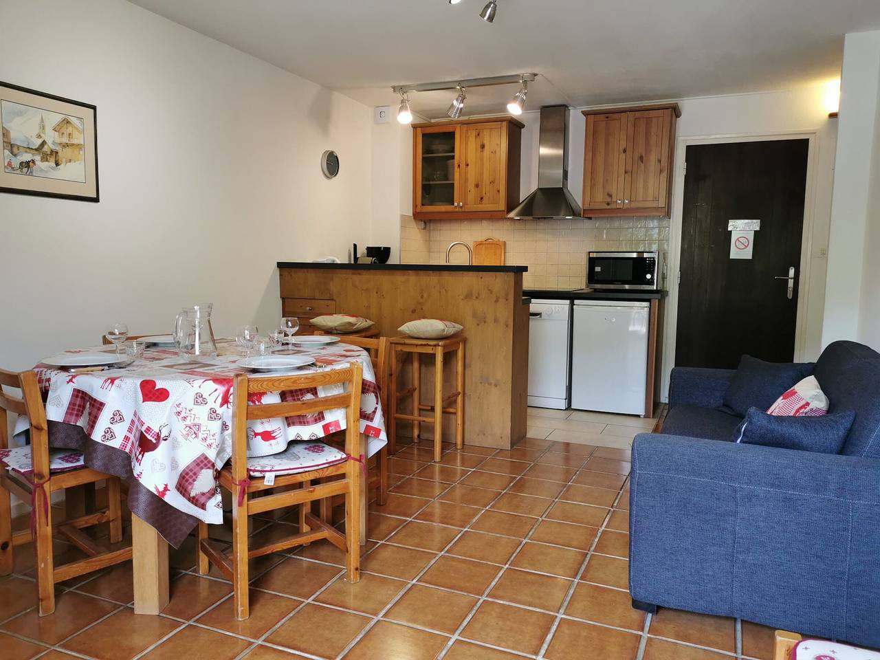 Apartamento entero, Apartamento de 2 habitaciones y cabina en el centro de Les Gets, luminoso, clasificado 3 estrellas in Les Gets, Les Portes du Soleil
