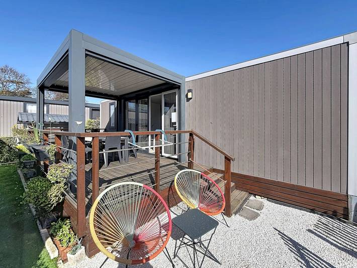 Camping pour 6 personnes, avec Terrasse et Piscine