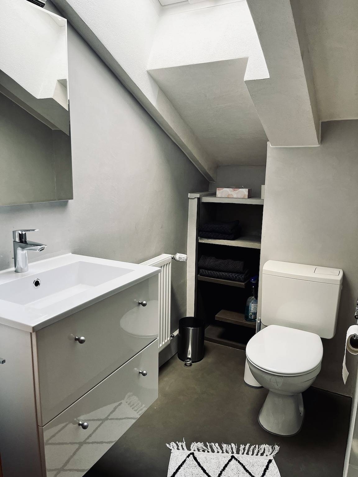 Geheel vakantieappartement, Ferienwohnung Thullner inkl. Chiemgaukarte - Flat 3, 40 sqm, kitchen, 1 bed-sit room, max 2 pers, Wlan in Ruhpolding, Beierse Alpen