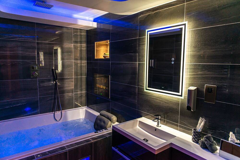 Apartamento entero, Apartamento-Diseñador-Baño privado externo-Jacuzzi in Bradford, Yorkshire del Oeste