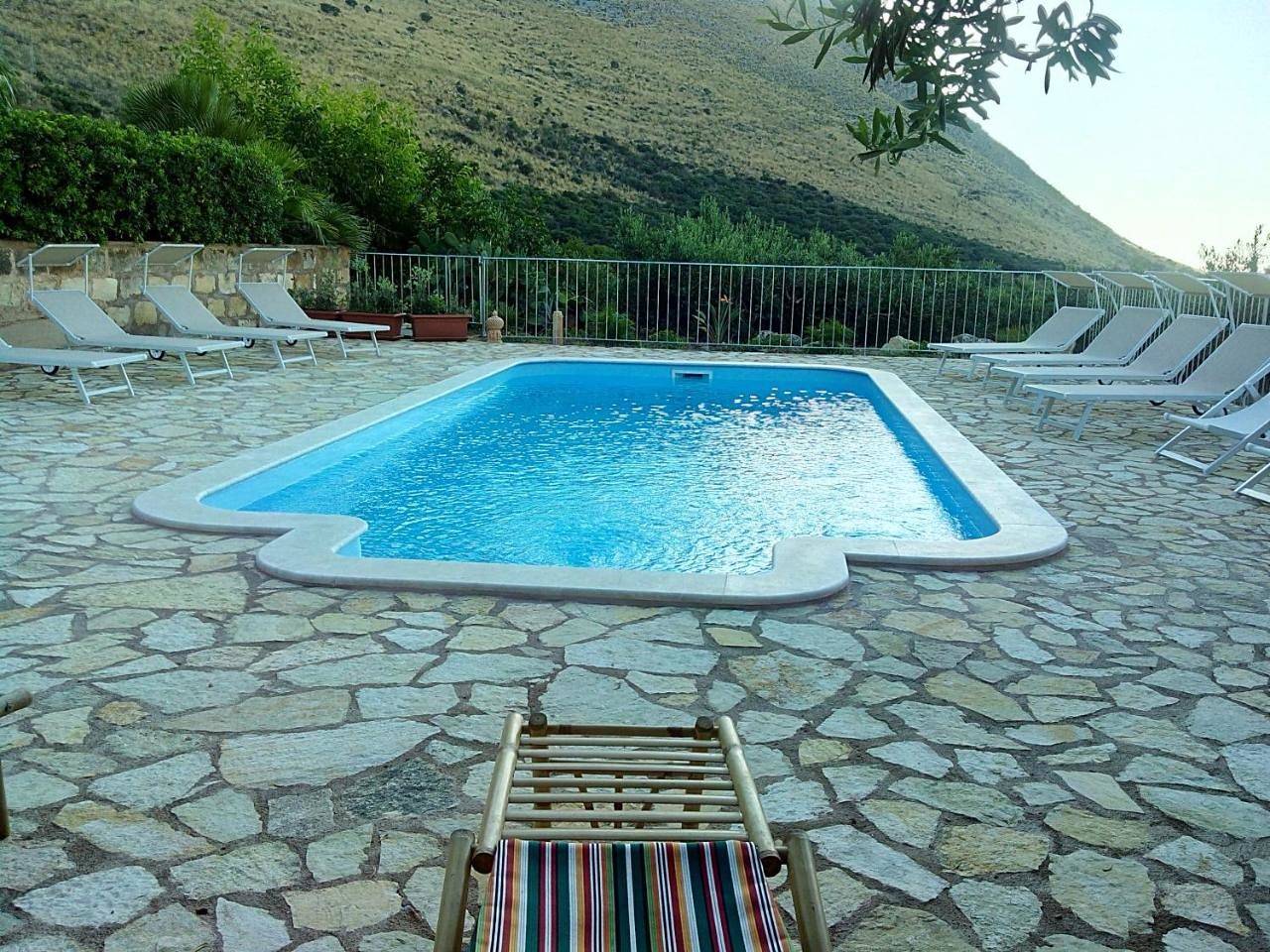 Baglio Poma in Castelluzzo, Custonaci