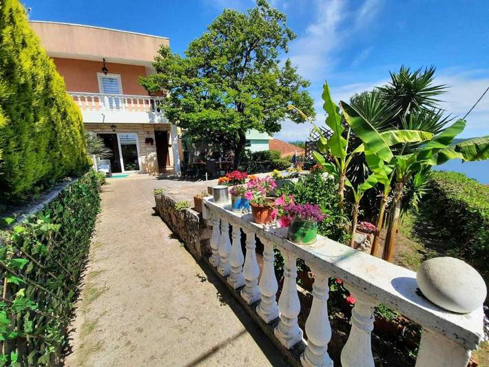 Dom dla 7 osób, z Balkon i Taras oraz Ogród i Widok w Herceg Novi