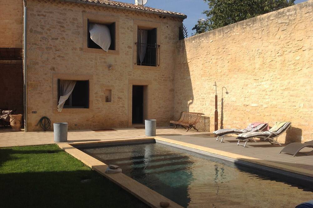 Loue maison dans le Gard - 1 chambre, 2 couchages - Castillon-du-Gard (30) in Castillon-du-Gard, Region de Nimes