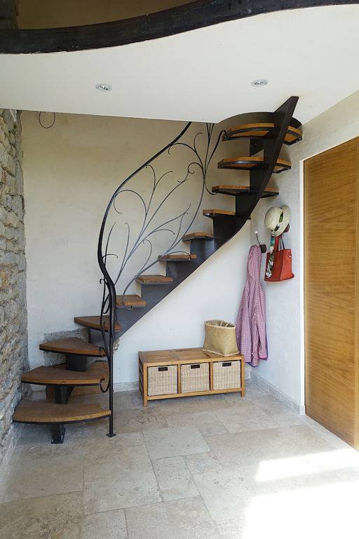 Gîte pour 5 personnes, avec jardin et terrasse dans La Vineuse sur Fregande - 4