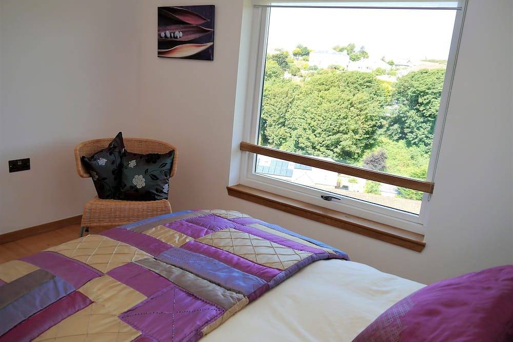 Annapurna -  a house that sleeps 8 guests  in 4 bedrooms in Portpatrick, Dumfries and Galloway