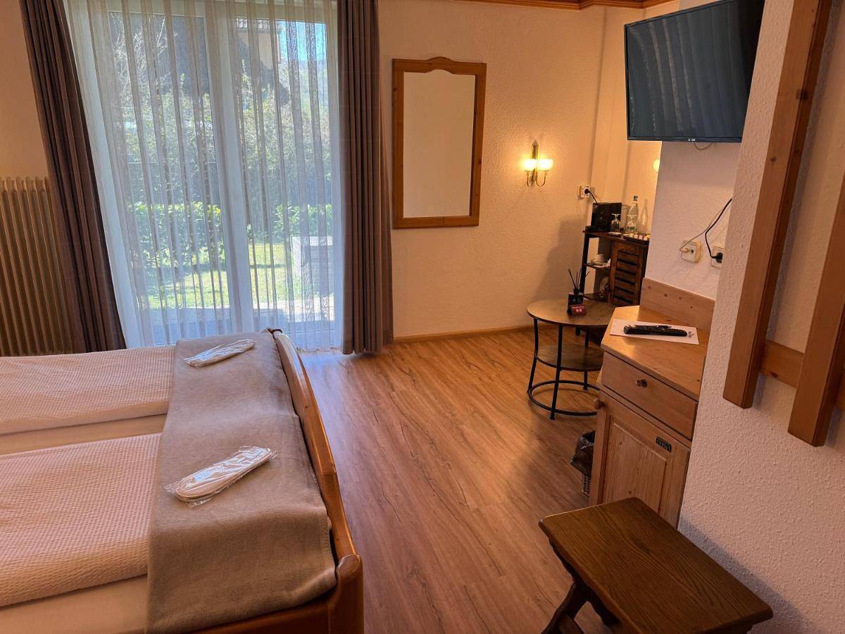 Hotel Restaurant Adler Stube in Untermünstertal, Münstertal
