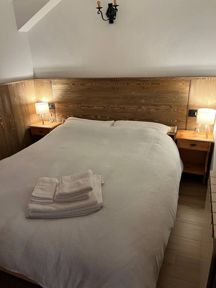 Hel lejlighed, Apartment 'L’angolo del paradiso Gimillan' with Mountain View and Private Garden in Gimillan, Cogne