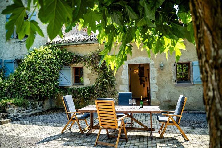 Villa für 14 Personen, mit Garten und Terrasse, mit Haustier - 1