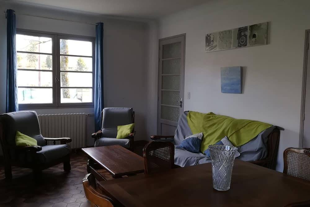 Sejour 6 personnes dans la campagne Lotoise in Saint-Martin-le-Redon, Lot