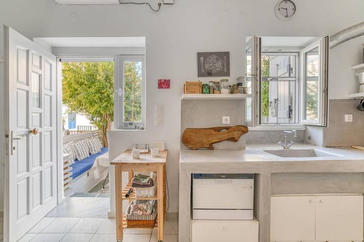 Location de vacances pour 11 personnes, avec jardin et terrasse dans Parikiá - 4