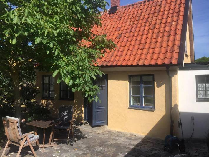 Ferienhaus für 3 Personen, mit Terrasse und Garten in Simrishamn