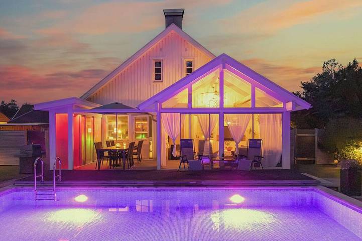 Ferienhaus für 8 Personen, mit Garten und Pool - 1