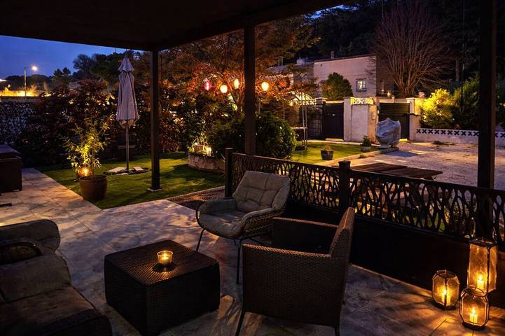 Gîte pour 6 personnes, avec balcon à Savasse