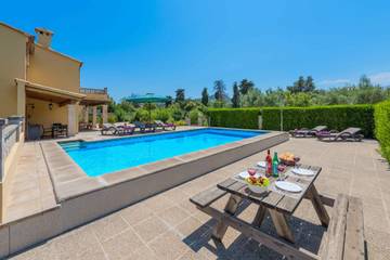 Villa in Pollença Stadt, Pollença für 6 