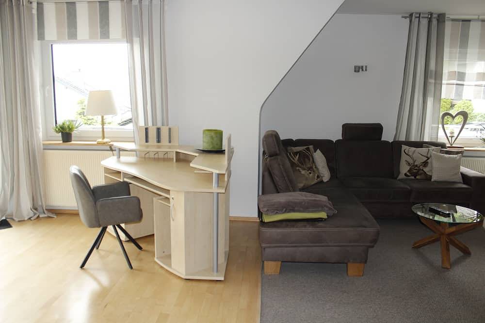 Ganze Wohnung, Ferienwohnung mit toller Aussicht in Sundern, Sorpesee