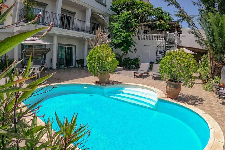 Agriturismo per 4 persone, con piscina a Santa Brigida