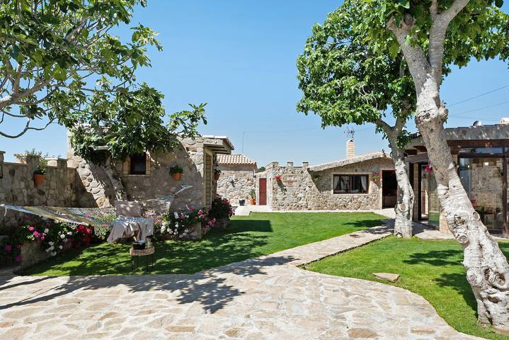 Ferienhaus für 4 Personen, mit Garten und Whirlpool in Andalusien - 3