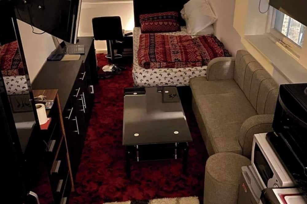 Entire apartment, Cozy Studio in Lancaster City in Lancaster, Lancashire