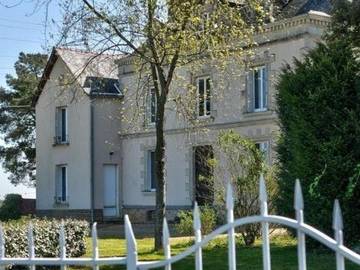 Gîte pour 6 personnes, avec terrasse et sauna, animaux acceptés à Champ-sur-Layon
