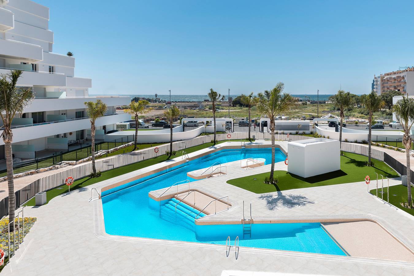Appartement entier, Appartement 'Horus 051' avec vue sur la mer, Wi-Fi et climatisation in Torre del Mar, Costa del Sol