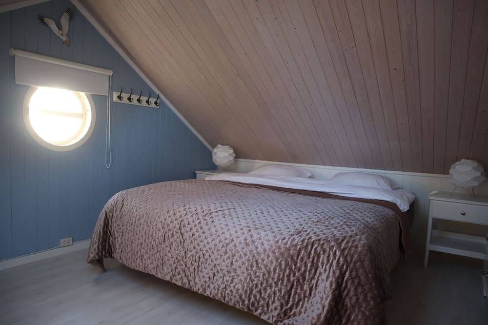 Spacious villa, family friendly, sports, beaches & Under in Spangereid, Lindesnes 