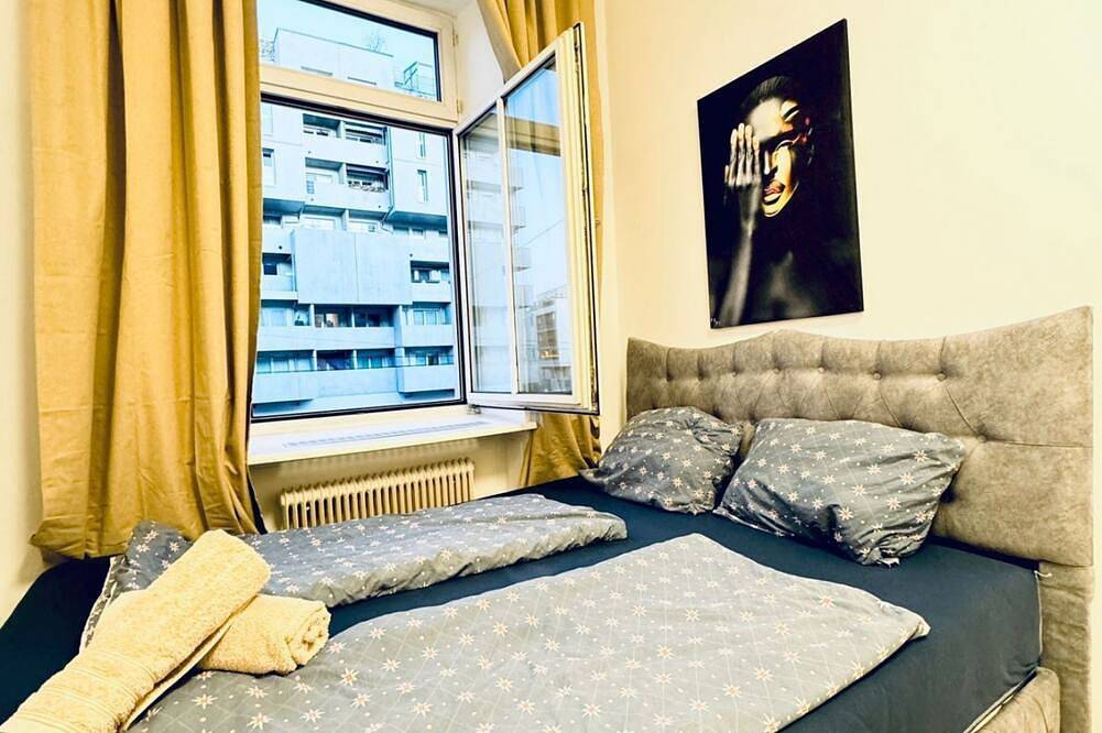 Ganze Wohnung, Cozy Private Room | Shared Flat Near Fac Platz in Floridsdorf, Wien