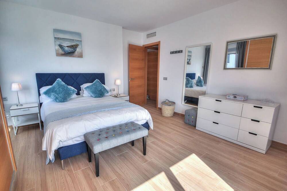 Schöne Privatvilla mit beheiztem Privatpool in der Nähe von Golfplätzen in Amarilla Golf, Teneriffa Süd