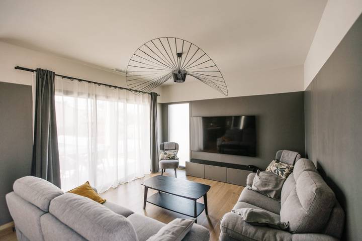 Location de vacances pour 8 personnes, avec terrasse ainsi que jardin et piscine, adapté aux familles à Saumane-de-Vaucluse - 3