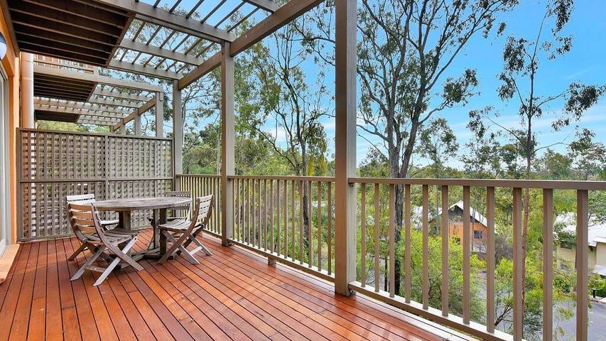 Villa for 6 people, with balcony and garden as well as pool in Hunter Valley
