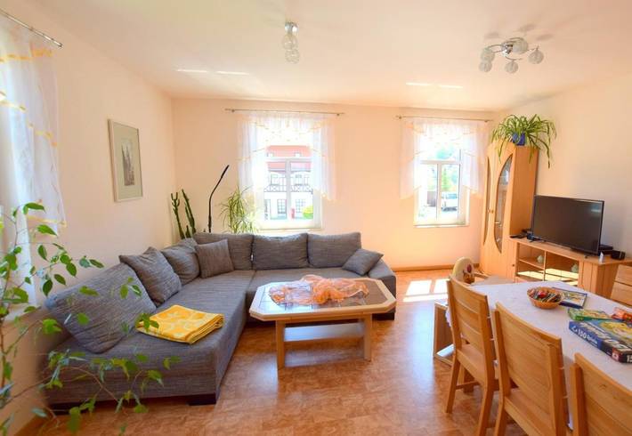 Ferienwohnung für 7 Personen, mit Ausblick und Garten in Hohnstein - 2