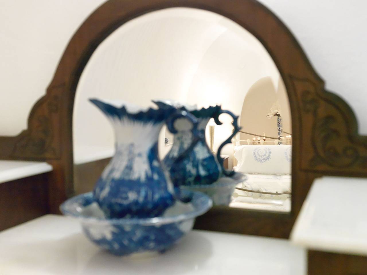 Traditional Santorini Villa | Adrales Cave House | 3 Bedrooms | Phenomenal Sea Views & Close to Amenities | Oia in Ormos Ammoudiou, Oia