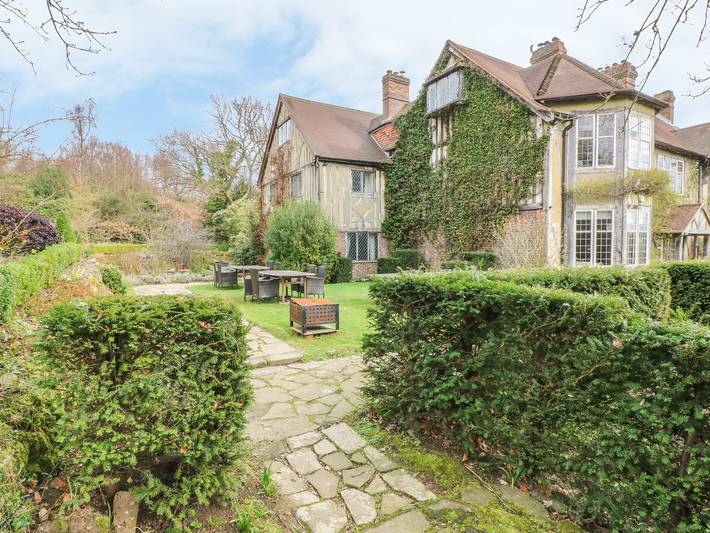 Gîte pour 26 personnes avec piscine in Chiddingstone, Kent