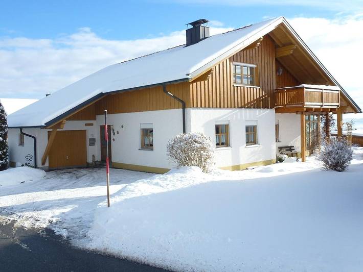 Ferienwohnung für 5 Personen, mit Balkon und Balkon/Terrasse sowie Garten und Sauna in Freyung - 2